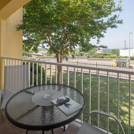 Milena Apartment Porec