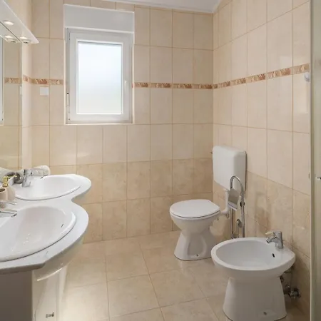 Apartment Milena *